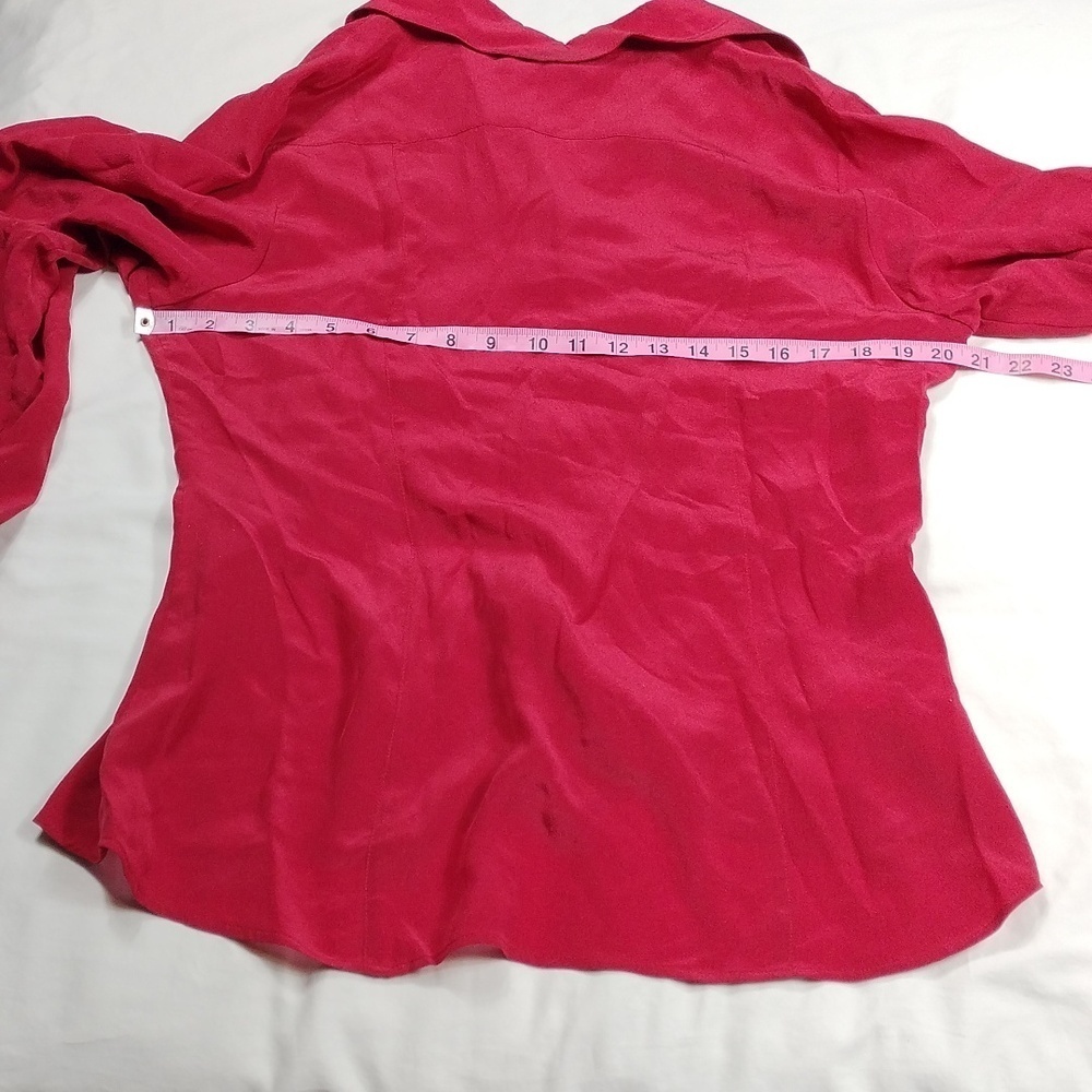 Tommy Bahama 100% silk women's long sleeved button down blouse size large - Picture 13 of 14